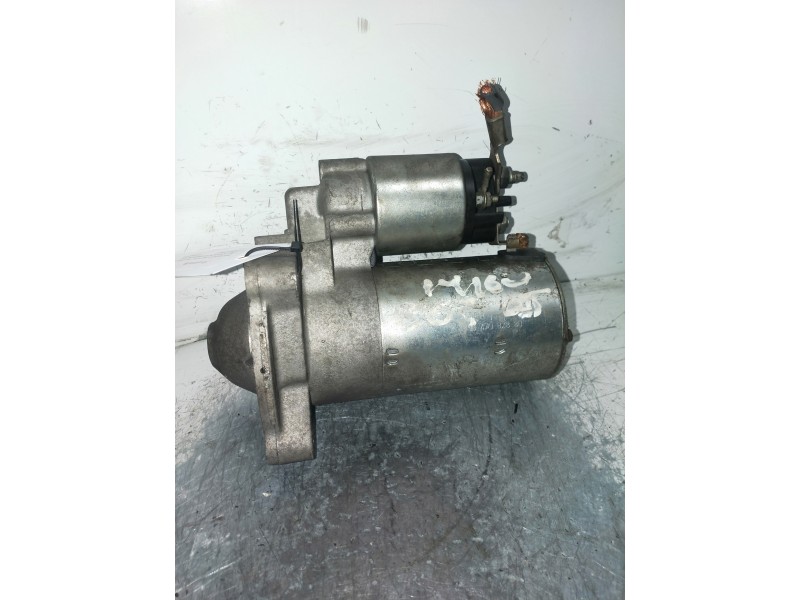 Recambio de motor arranque para peugeot 307 berlina (s2) x-line referencia OEM IAM 9647982880  