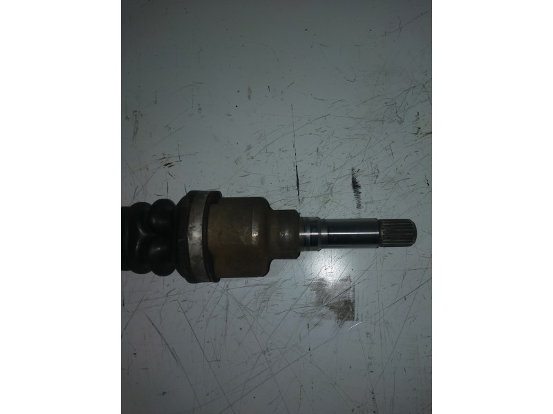 Recambio de transmision delantera derecha para citroen c3 1.4 x-tr referencia OEM IAM 9638016880  