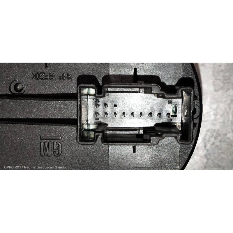 Recambio de mando elevalunas delantero izquierdo para opel corsa d ´´111 years´´ referencia OEM IAM 13258521AA  