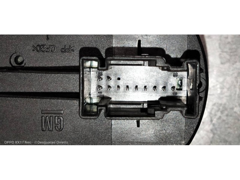 Recambio de mando elevalunas delantero izquierdo para opel corsa d ´´111 years´´ referencia OEM IAM 13258521AA  