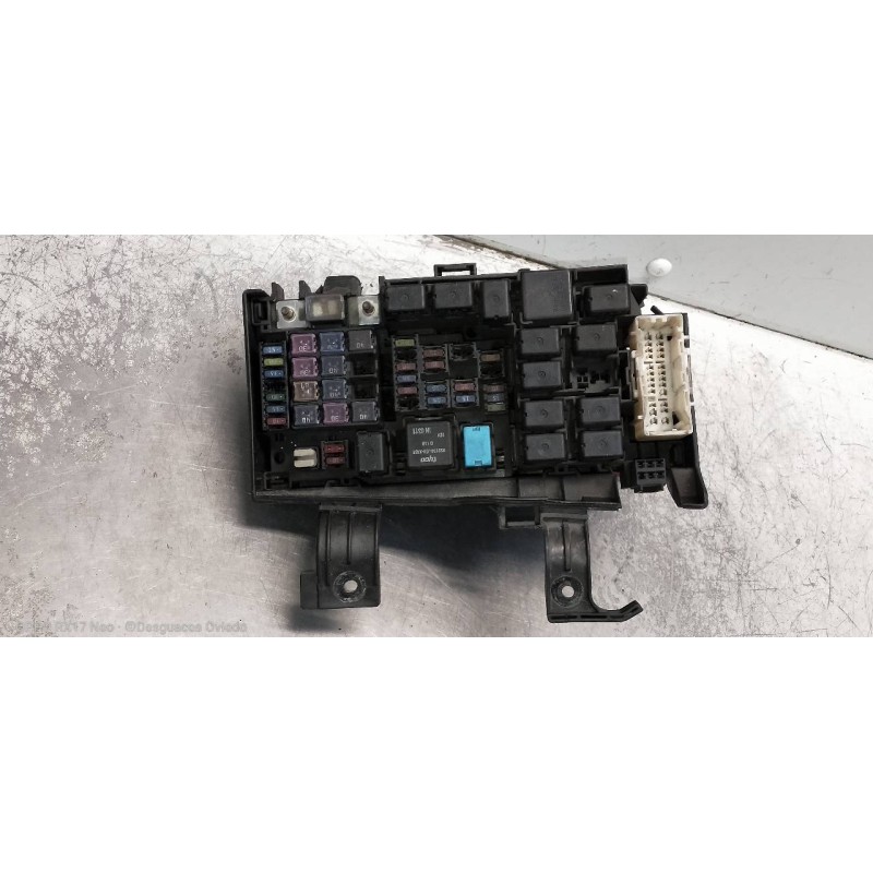 Recambio de caja reles / fusibles para mazda 6 berlina (gg) 2.0 crtd 120 active (5-ptas.) referencia OEM IAM   