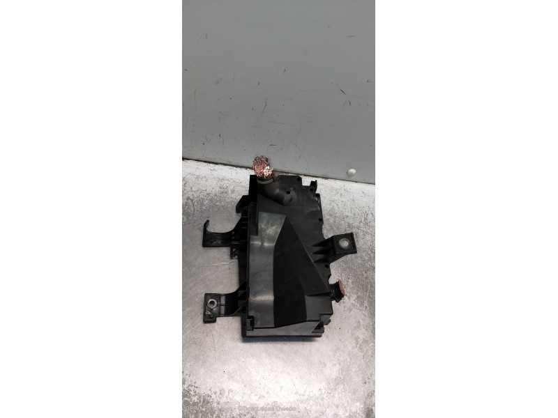 Recambio de caja reles / fusibles para mazda 6 berlina (gg) 2.0 crtd 120 active (5-ptas.) referencia OEM IAM   