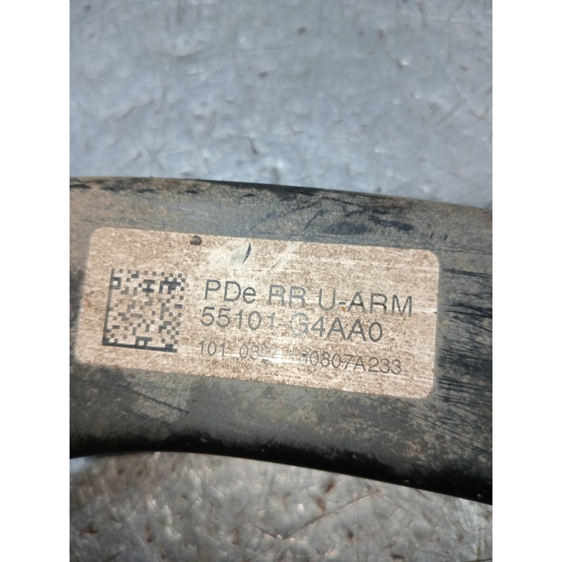 Recambio de brazo suspension superior trasero derecho para hyundai i30 (pd) essence referencia OEM IAM 55101G4AA0  