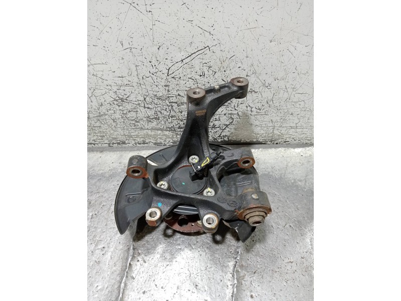 Recambio de mangueta trasera izquierda para hyundai i30 (pd) essence referencia OEM IAM   