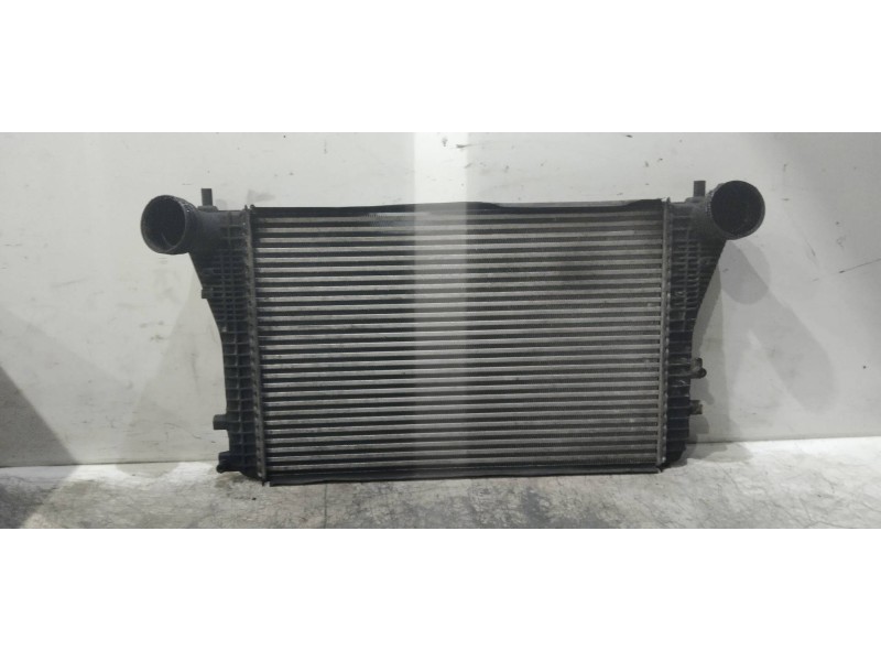 Recambio de intercooler para volkswagen passat berlina (3c2) referencia OEM IAM    Recambio de intercooler para volkswagen passat berlina (3c2) referencia OEM IAM