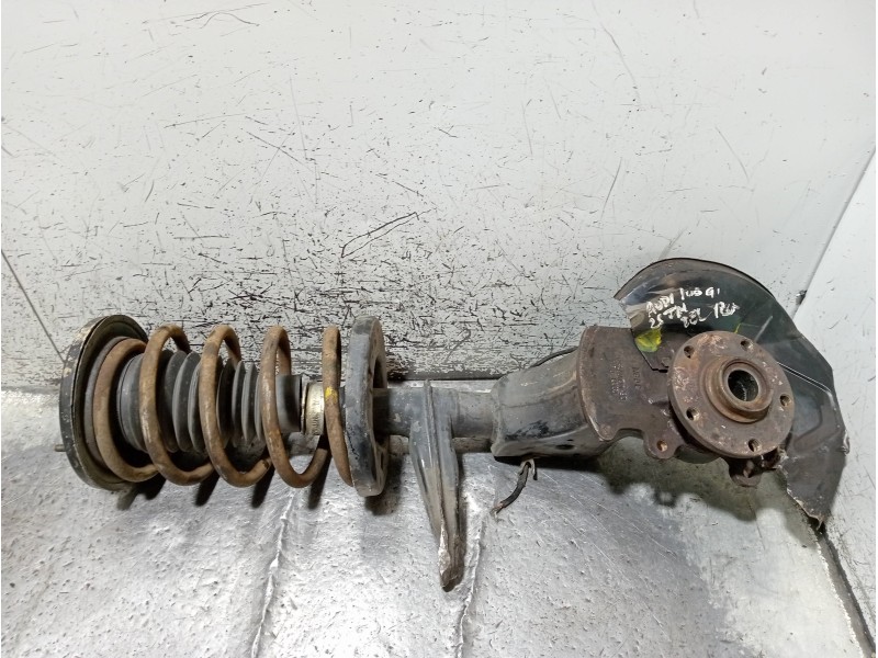 Recambio de mangueta delantera izquierda para audi 100 berlina (c4) básico referencia OEM IAM   