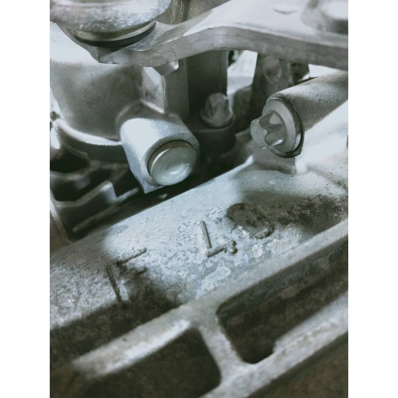 Recambio de caja cambios para opel zafira (c) referencia OEM IAM F40 R16052616BH8 6V