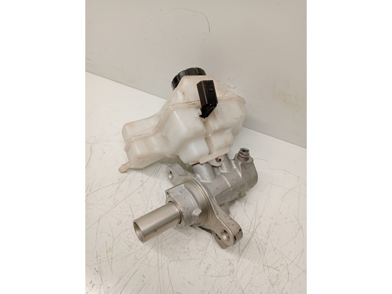 Recambio de bomba freno para seat leon (kl1) style referencia OEM IAM   