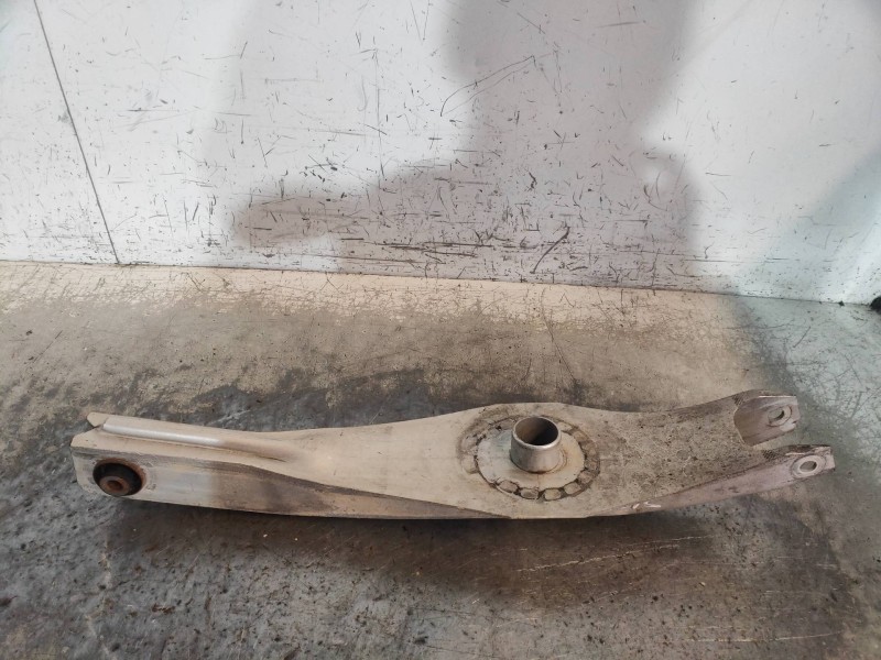 Recambio de brazo suspension inferior trasero derecho para opel insignia berlina cosmo referencia OEM IAM   
