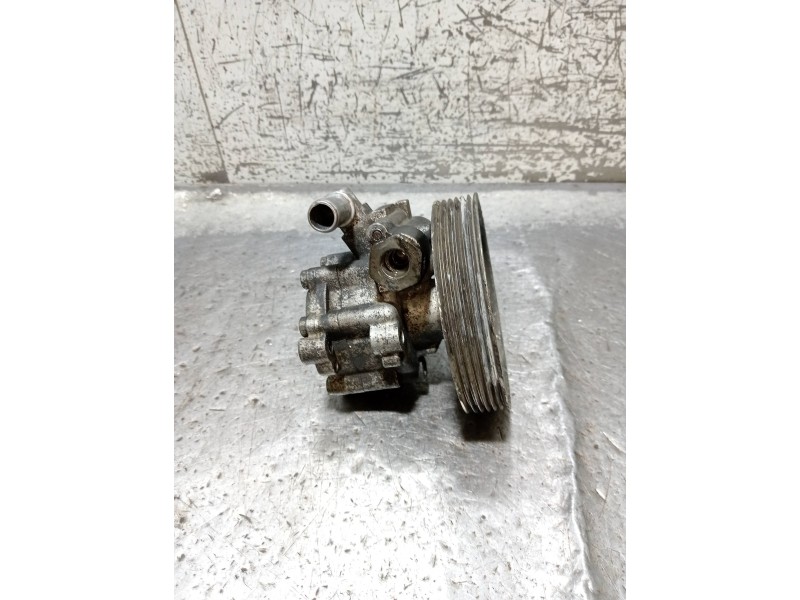 Recambio de bomba direccion para peugeot expert kasten standard básico referencia OEM IAM 9640906480  