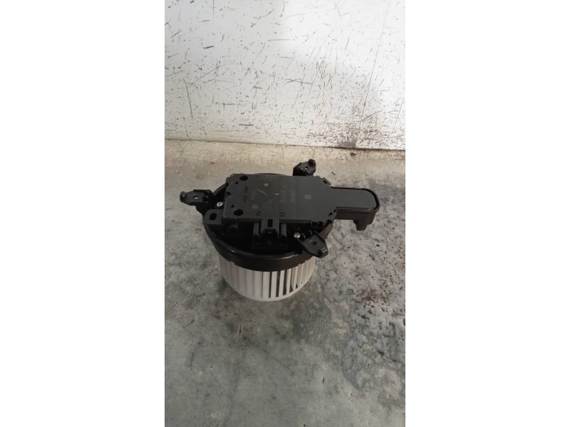 Recambio de motor calefaccion para lexus nx 300h 4wd referencia OEM IAM 10C085263  