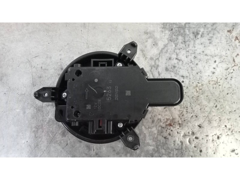 Recambio de motor calefaccion para lexus nx 300h 4wd referencia OEM IAM 10C085263  