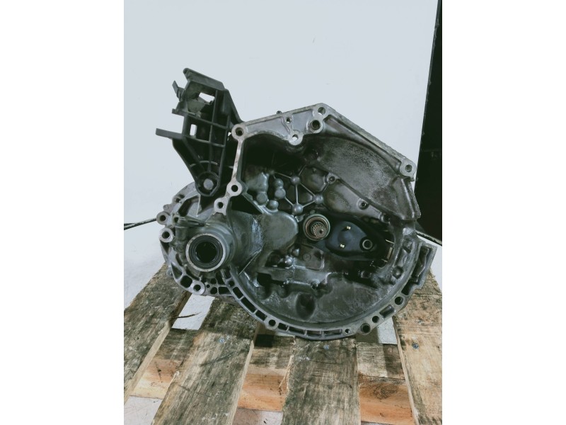 Recambio de caja cambios para citroen c3 lx referencia OEM IAM 20CQ82 1020951 5V