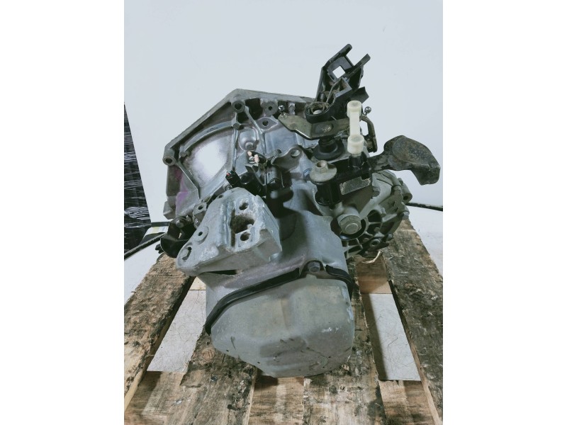 Recambio de caja cambios para citroen c3 lx referencia OEM IAM 20CQ82 1020951 5V