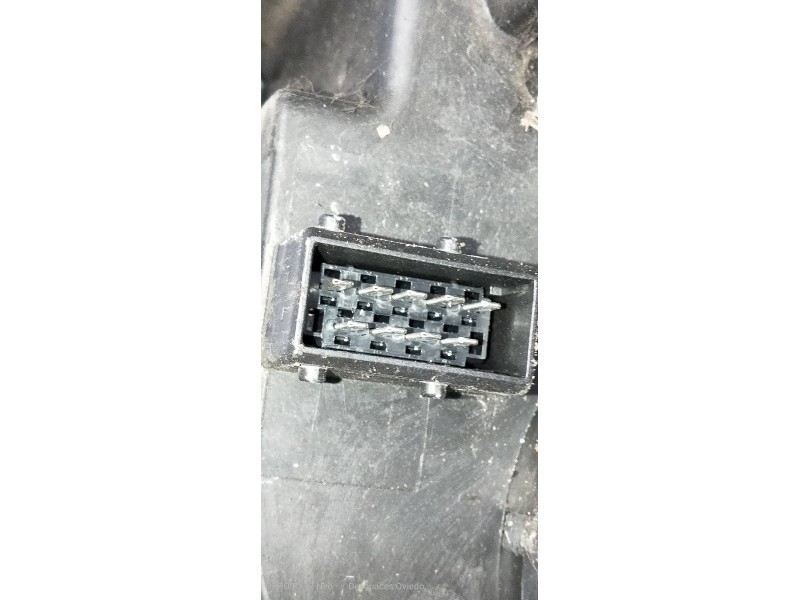 Recambio de faro derecho para peugeot 807 st pack referencia OEM IAM 89009185 XENON 