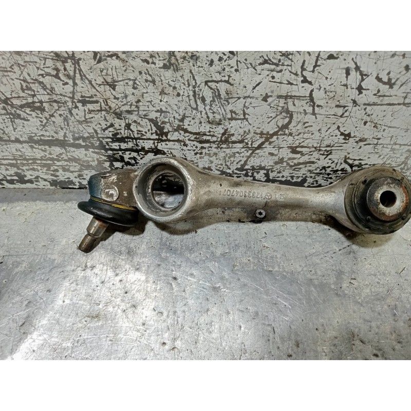 Recambio de brazo suspension inferior delantero derecho para mercedes clase e (w123) berlina+coupe d 300 referencia OEM IAM 1233