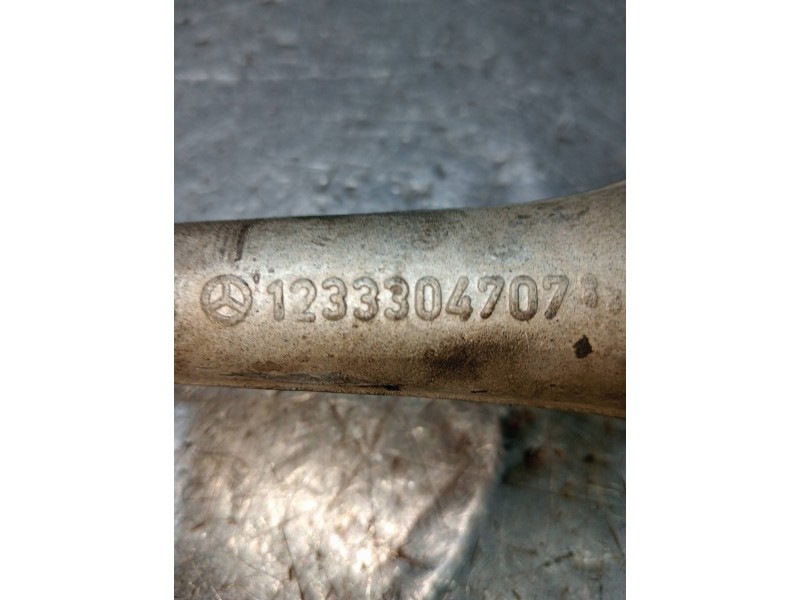 Recambio de brazo suspension inferior delantero derecho para mercedes clase e (w123) berlina+coupe d 300 referencia OEM IAM 1233