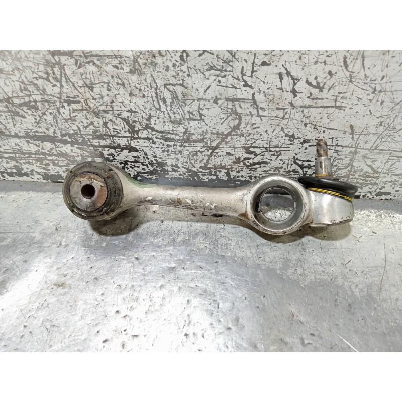 Recambio de brazo suspension inferior delantero izquierdo para mercedes clase e (w123) berlina+coupe d 300 referencia OEM IAM 12