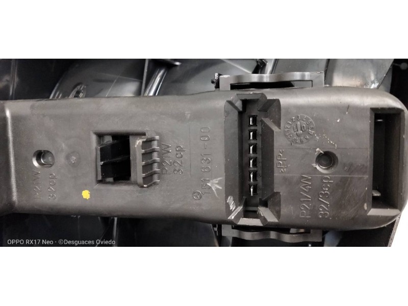 Recambio de piloto trasero derecho para mercedes clase c (w203) sportcoupe c 220 cdi (203.706) referencia OEM IAM A2038200664  