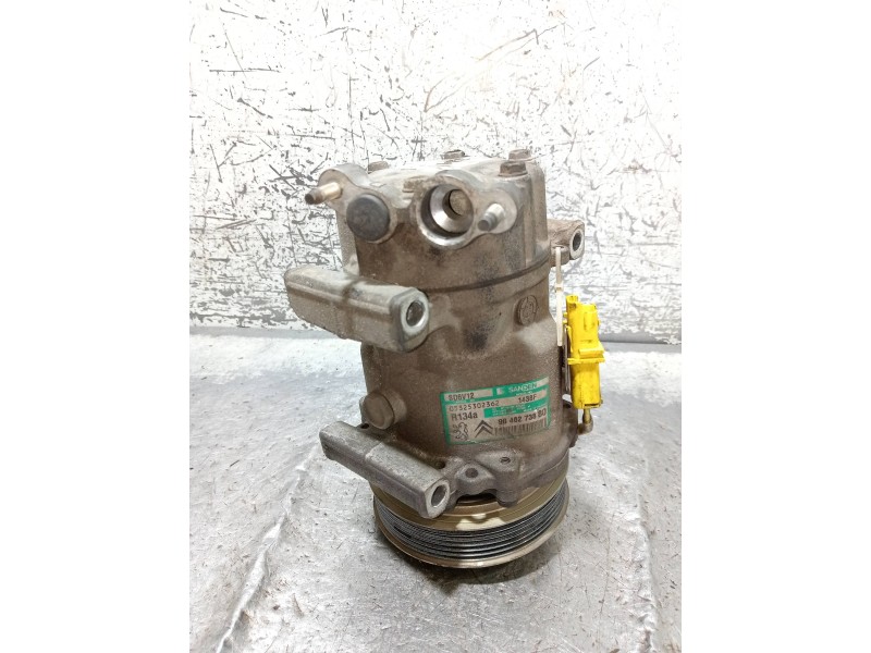 Recambio de compresor aire acondicionado para citroen xsara berlina 1.6i 16v premier referencia OEM IAM SD6V121438F 9646273880 