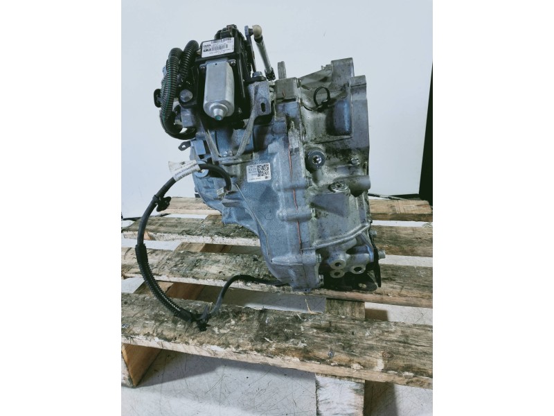 Recambio de caja cambios para peugeot 3008 gt line referencia OEM IAM AT620GE57 17H6G 0905636 AUTOMAT