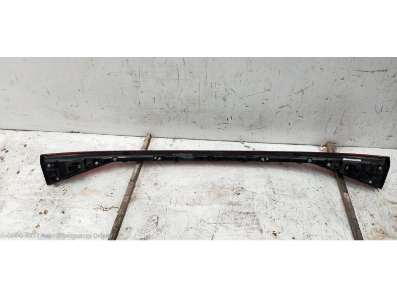 Recambio de piloto trasero central para seat leon (kl1) style referencia OEM IAM 5FA945093B  