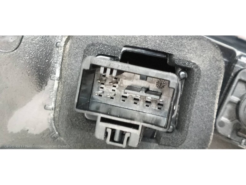 Recambio de piloto trasero central para seat leon (kl1) style referencia OEM IAM 5FA945093B  