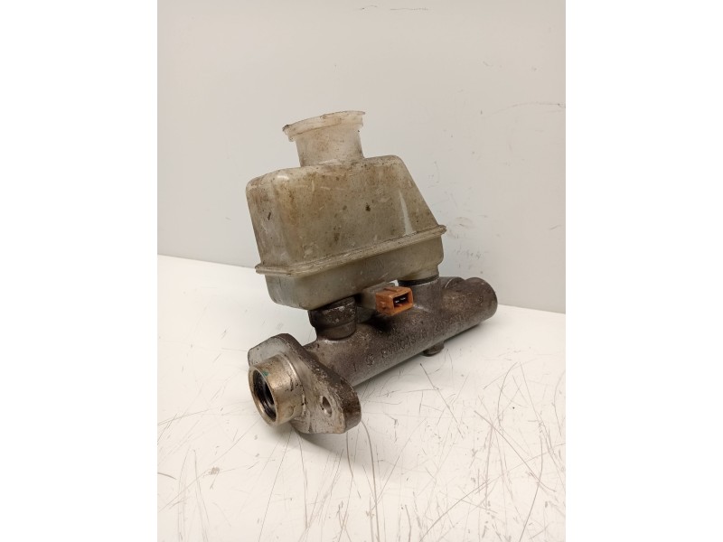 Recambio de bomba freno para ssangyong korando 2.9 tdi referencia OEM IAM BM1110486  