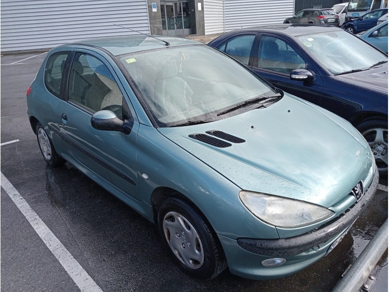 peugeot 206 berlina del año 1999