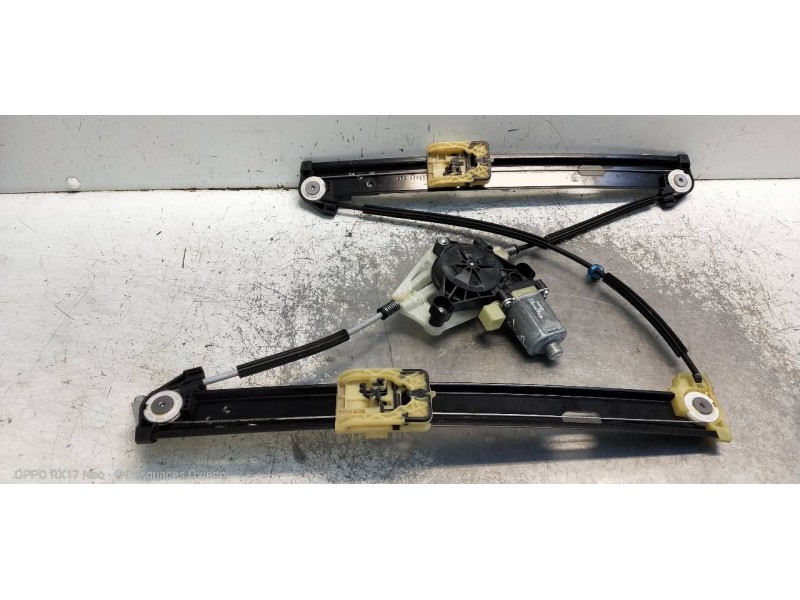 Recambio de elevalunas delantero derecho para seat leon (kl1) style referencia OEM IAM 5FA837462A 0130822076 5Q0959802C 