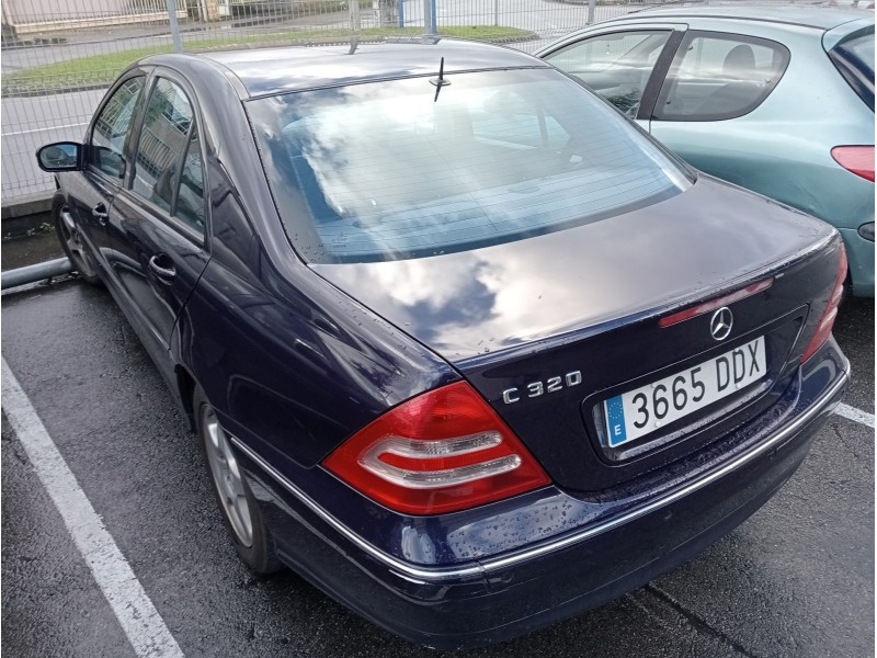 mercedes clase c (w203) berlina del año 2000