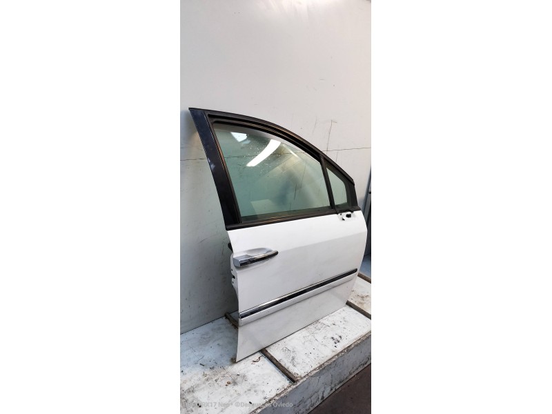 Recambio de puerta delantera derecha para peugeot 807 st pack referencia OEM IAM   