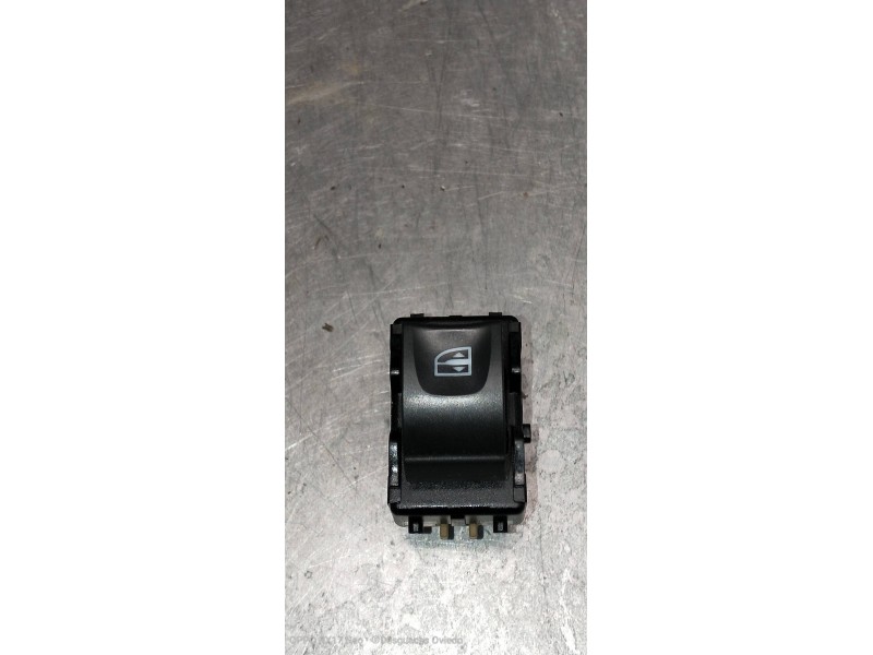 Recambio de mando elevalunas delantero derecho para renault clio iv limited referencia OEM IAM 254218614R  