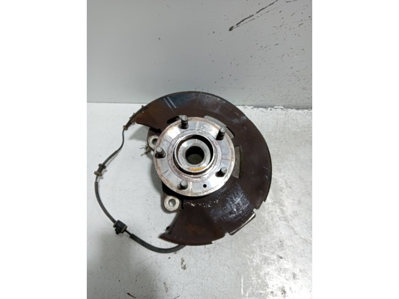 Recambio de mangueta delantera izquierda para opel zafira (c) referencia OEM IAM   