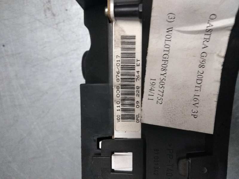 Recambio de cuadro instrumentos para opel astra g berlina 2.0 dti referencia OEM IAM 110008876017 09228764ET 