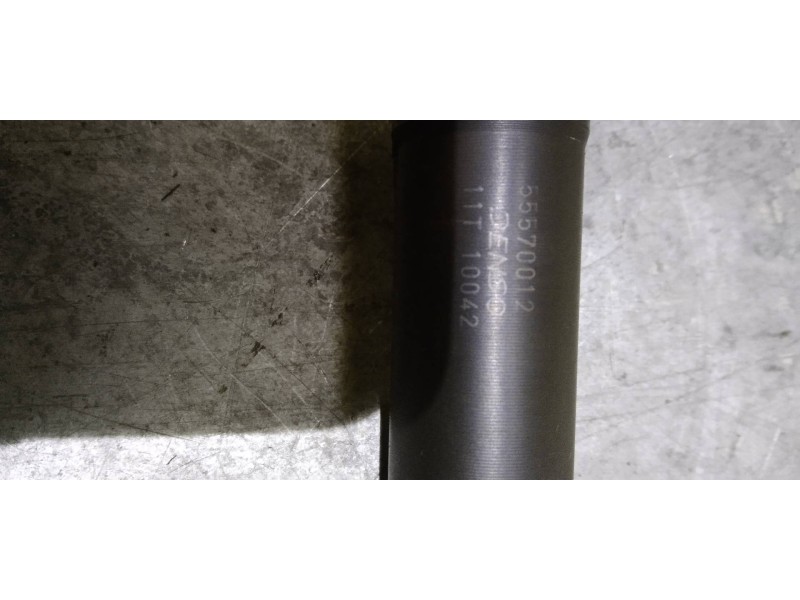 Recambio de inyector para opel zafira (c) referencia OEM IAM 55570012  