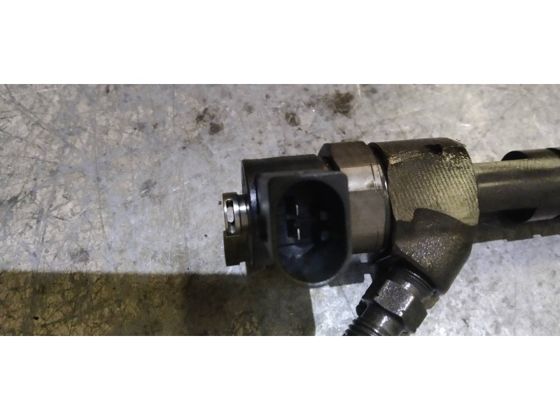 Recambio de inyector para mercedes clase c (w203) sportcoupe c 220 cdi (203.706) referencia OEM IAM 0986435061  