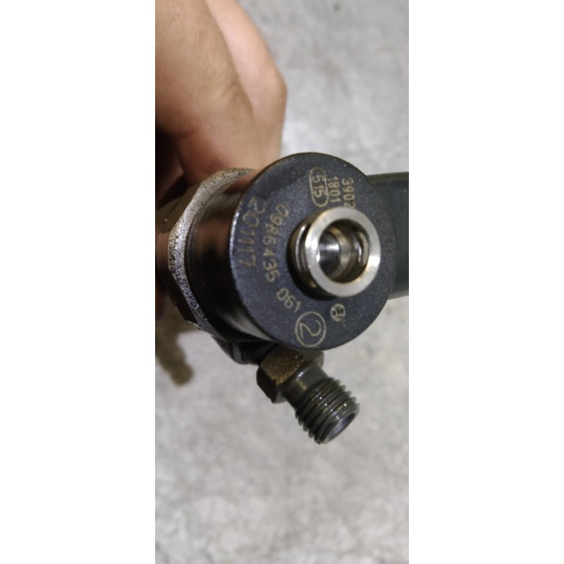 Recambio de inyector para mercedes clase c (w203) sportcoupe c 220 cdi (203.706) referencia OEM IAM 0986435061  