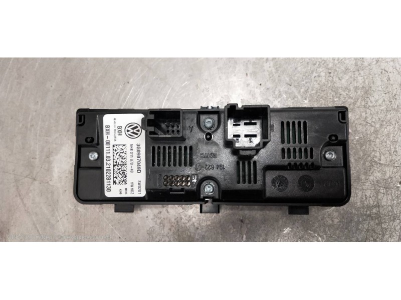 Recambio de mando calefaccion / aire acondicionado para seat leon (kl1) style referencia OEM IAM 3G0907049D 5HB01187040 