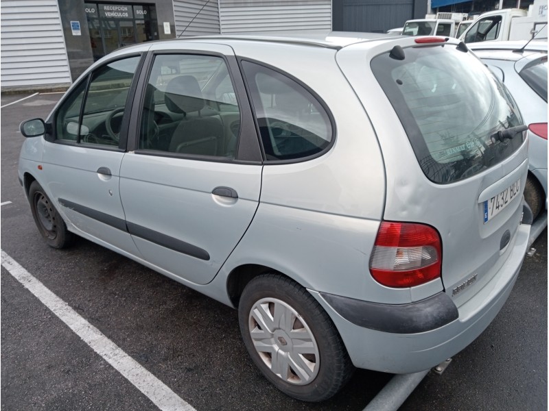 renault scenic (ja..) del año 2001
