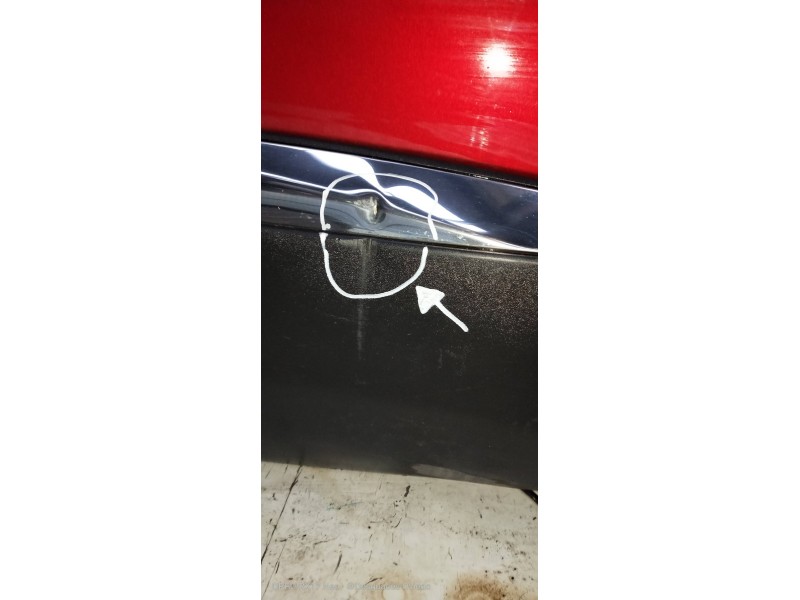 Recambio de puerta trasera izquierda para peugeot 3008 gt line referencia OEM IAM   