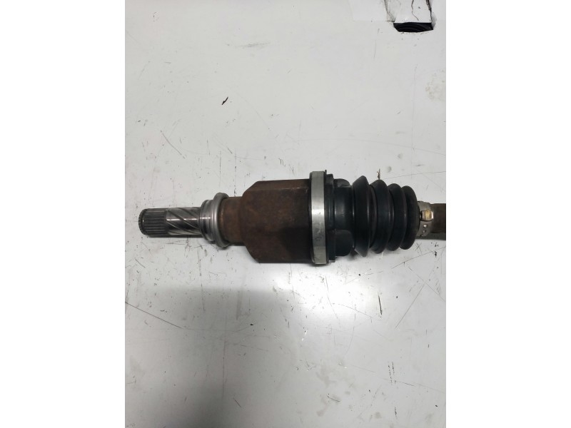 Recambio de transmision delantera izquierda para renault modus confort dynamique referencia OEM IAM 8200408417  