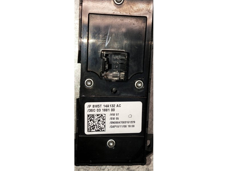 Recambio de mando elevalunas delantero izquierdo para ford focus lim. (cb4) titanium referencia OEM IAM 8M5T14A132AC  