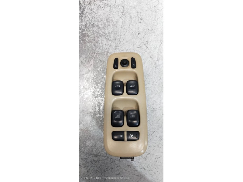 Recambio de mando elevalunas delantero izquierdo para volvo v70 familiar 2.4 d referencia OEM IAM 30658146  