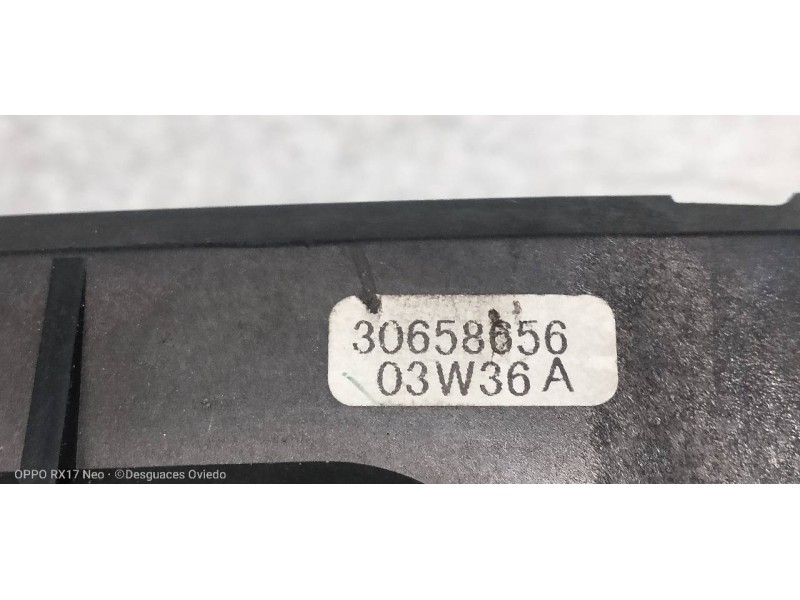 Recambio de mando luces para volvo v70 familiar 2.4 d referencia OEM IAM 30658656  