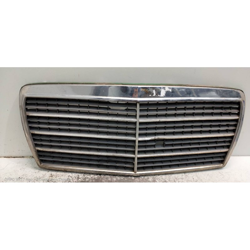Recambio de rejilla delantera para mercedes clase e (w124) berlina 300 d / e 300 d (124.130) referencia OEM IAM   