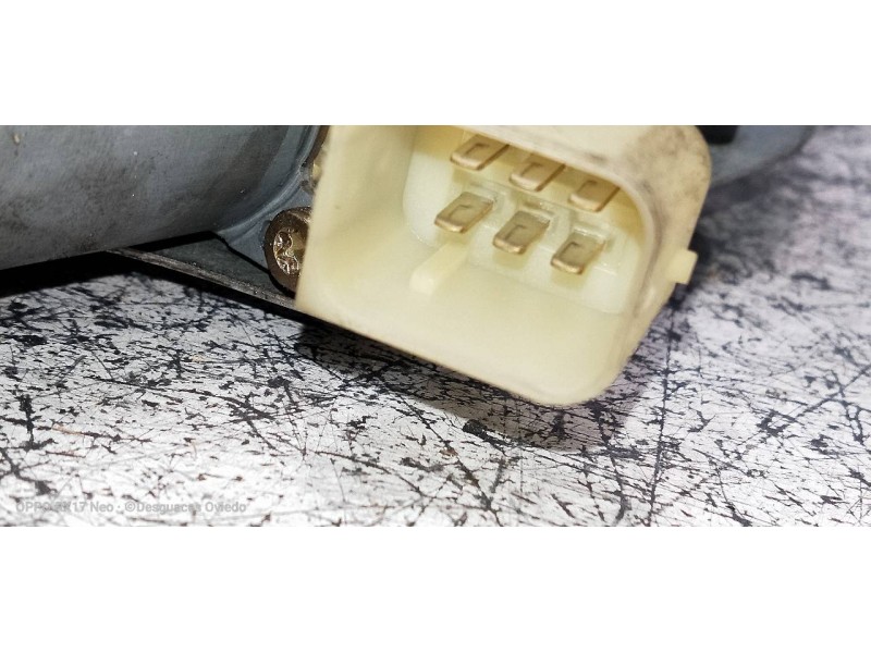 Recambio de elevalunas delantero izquierdo para volvo v70 familiar 2.4 d referencia OEM IAM 30699025  
