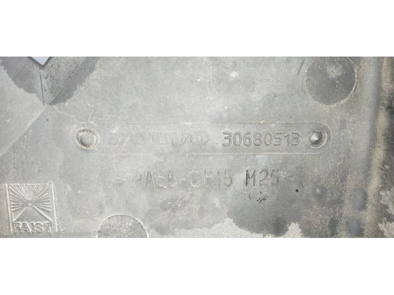 Recambio de electroventilador para volvo v70 familiar 2.4 d referencia OEM IAM 30680513 3135103586 1137328081 