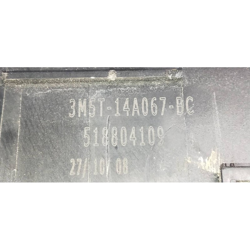 Recambio de caja reles / fusibles para ford focus lim. (cb4) titanium referencia OEM IAM 8M5T14K733KHB 3M5T14A067BC 518804109 