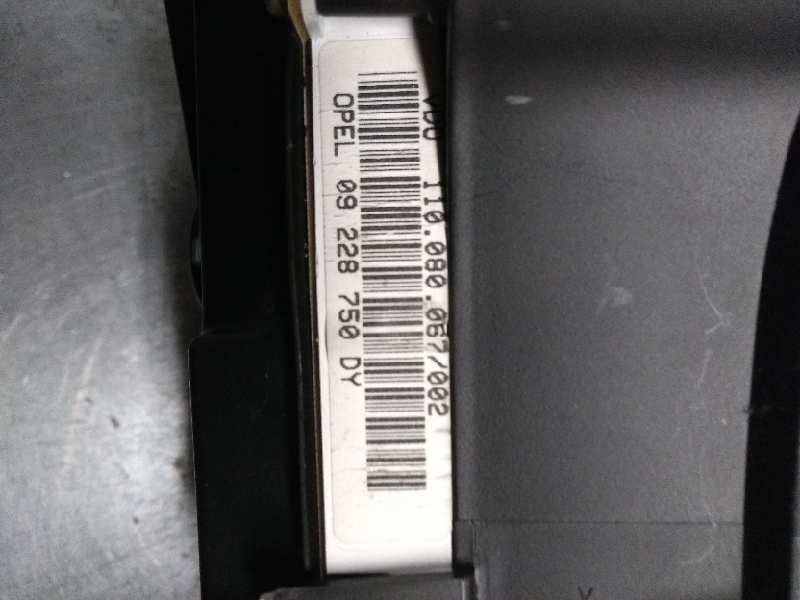 Recambio de cuadro instrumentos para opel astra g caravan 2.0 dti referencia OEM IAM 1110080067002 09228750DY  Recambio de cuadro instrumentos para opel astra g caravan 2.0 dti referencia OEM IAM 1110080067002 09228750DY
